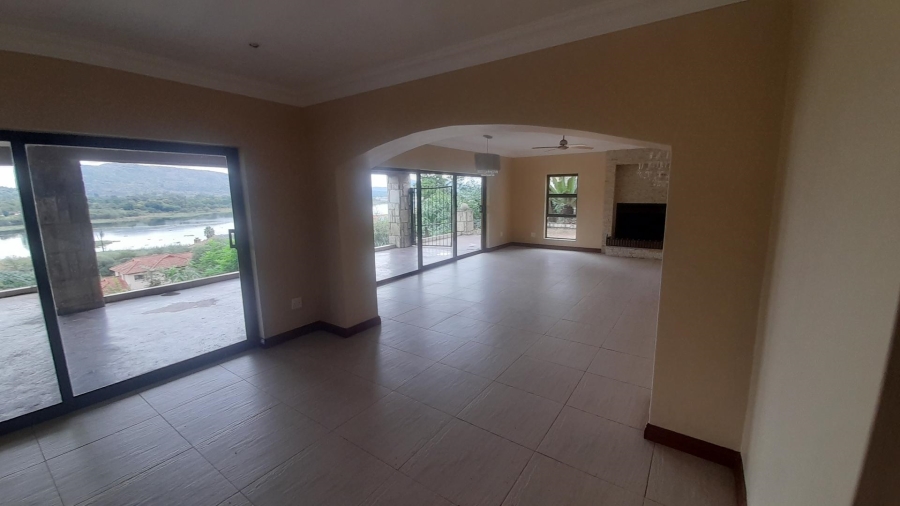 3 Bedroom Property for Sale in Birdwood Estate North West